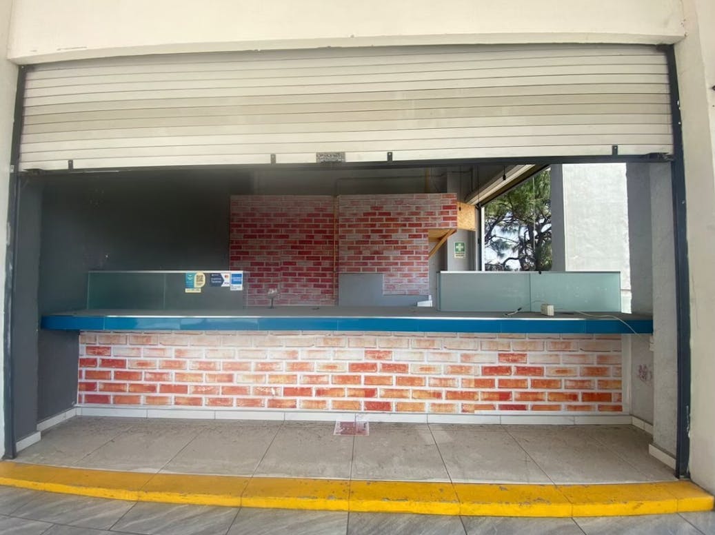 Local Comercial Spot2