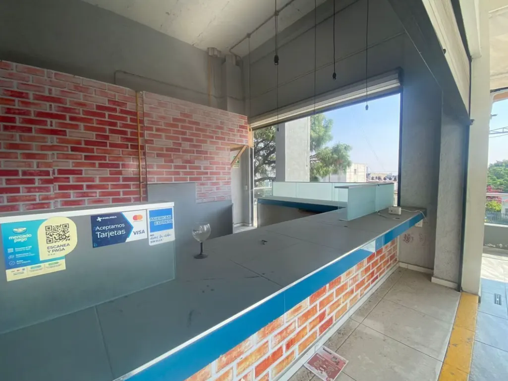 Local Comercial Spot2