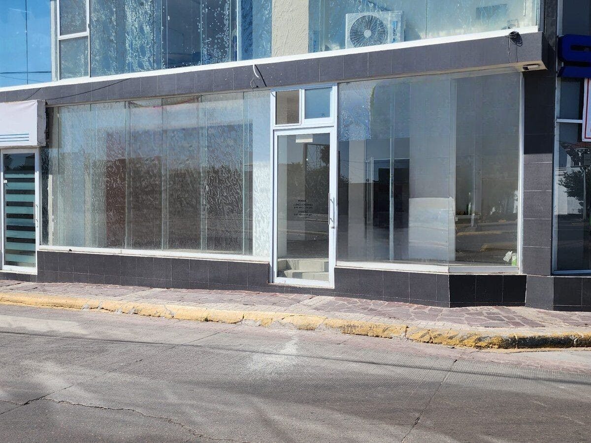 Local Comercial Spot2