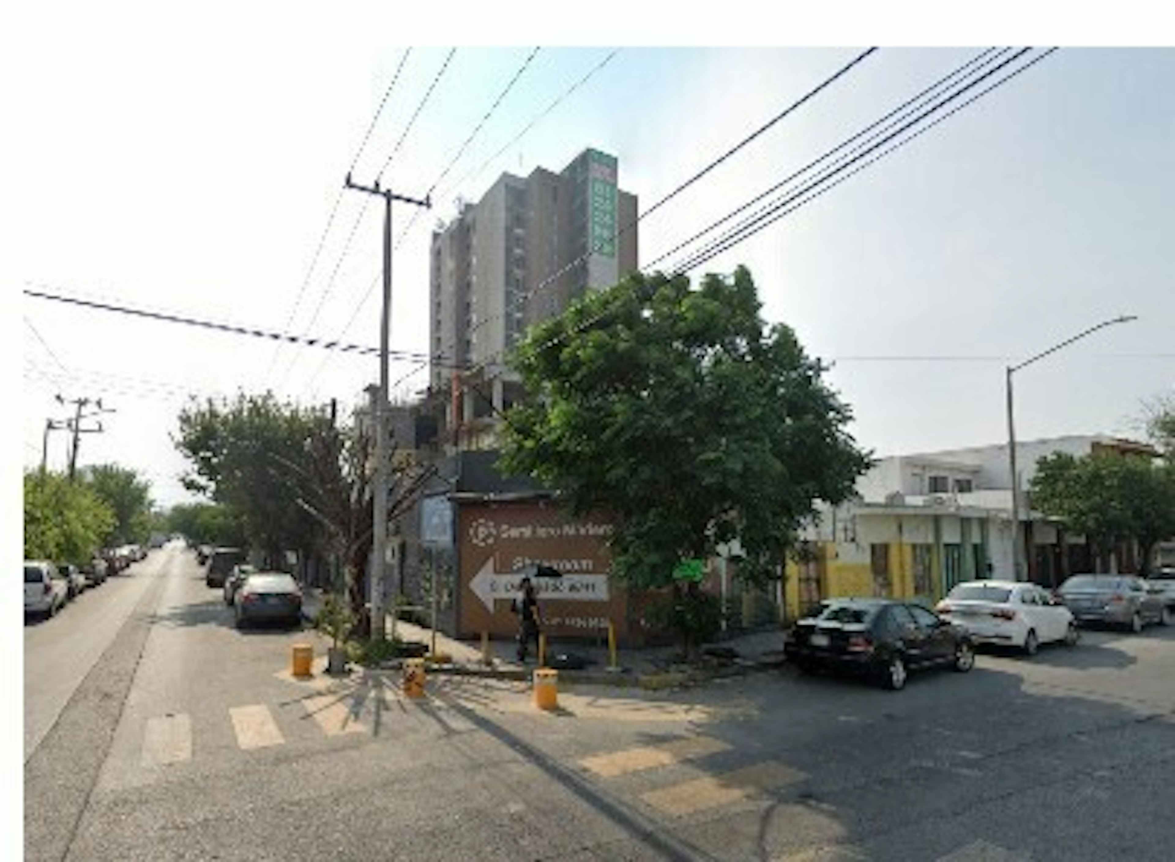 Calle General Carlos Salazar Oriente 1402