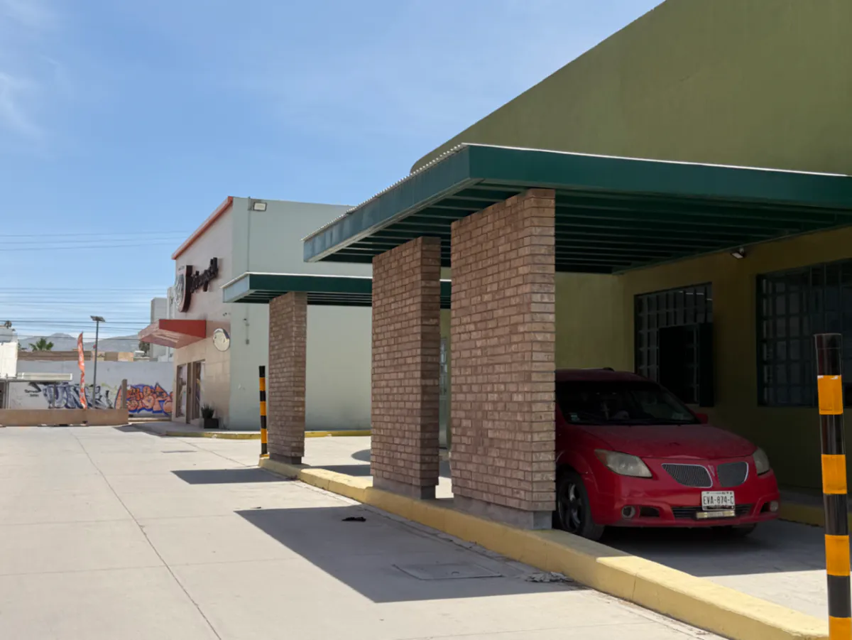 Local Comercial Spot2