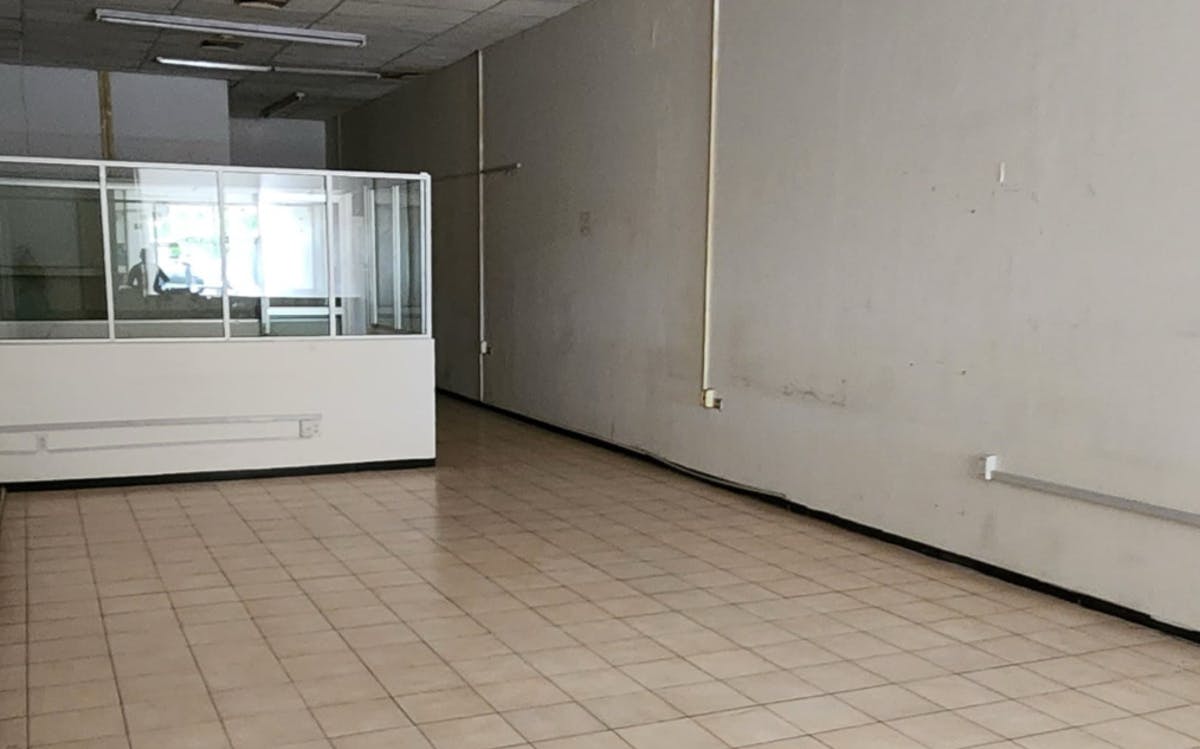 Local Comercial Spot2