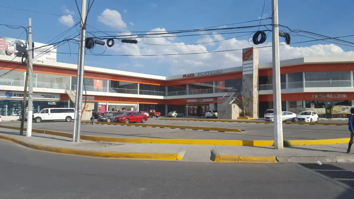 Local Comercial Spot2