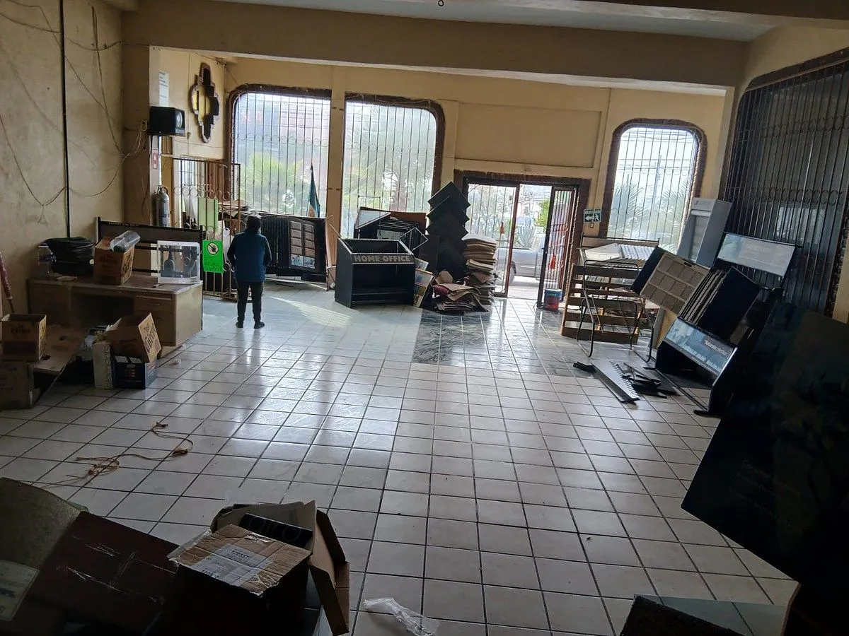 Local Comercial Spot2