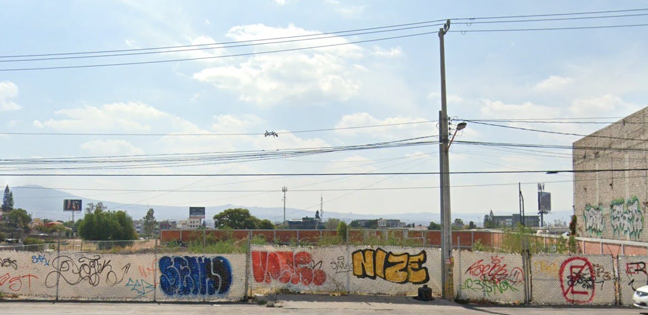 Local Comercial Spot2