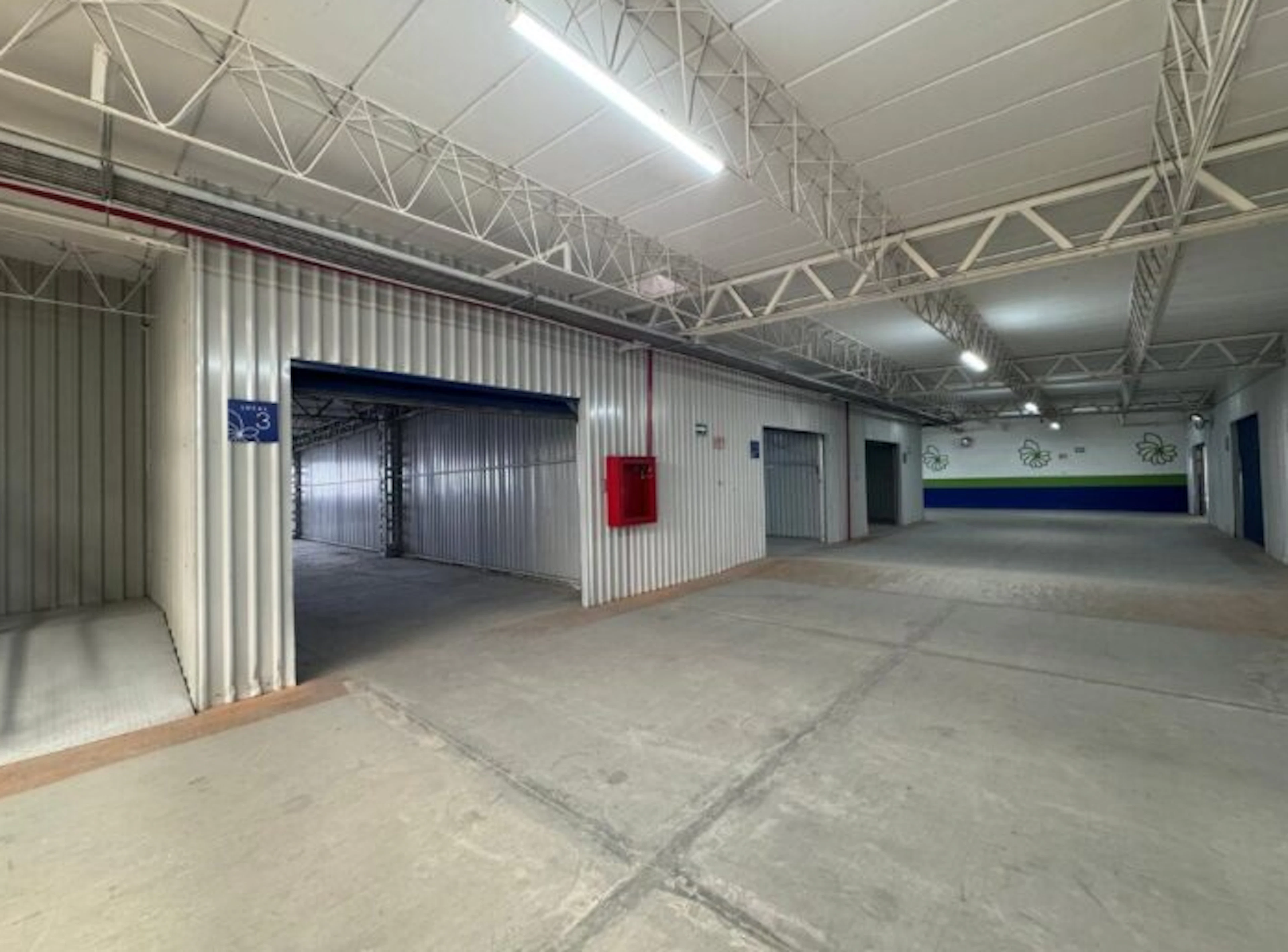 Bodega 3-photo