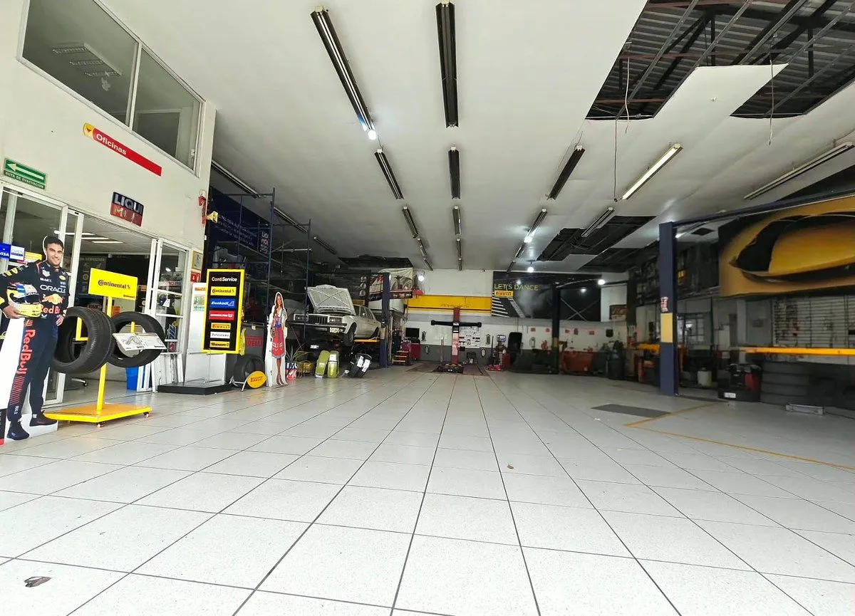 Local Comercial Spot2