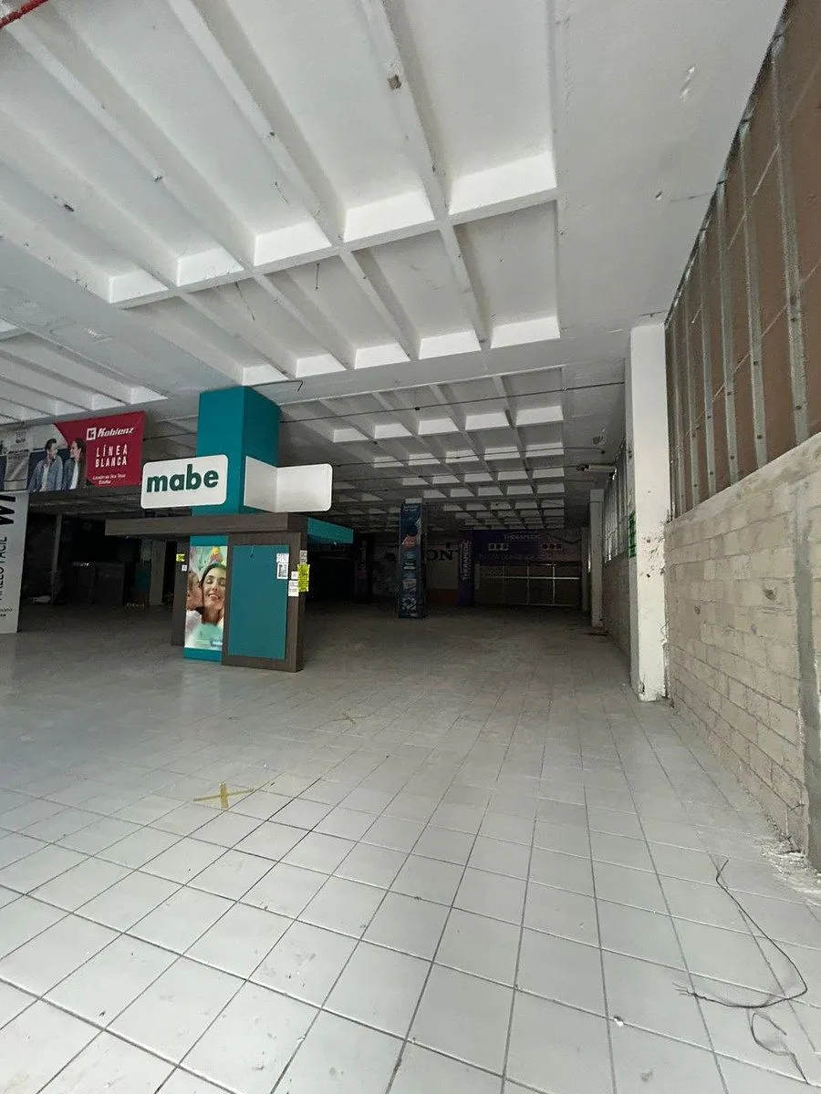 Local Comercial Spot2
