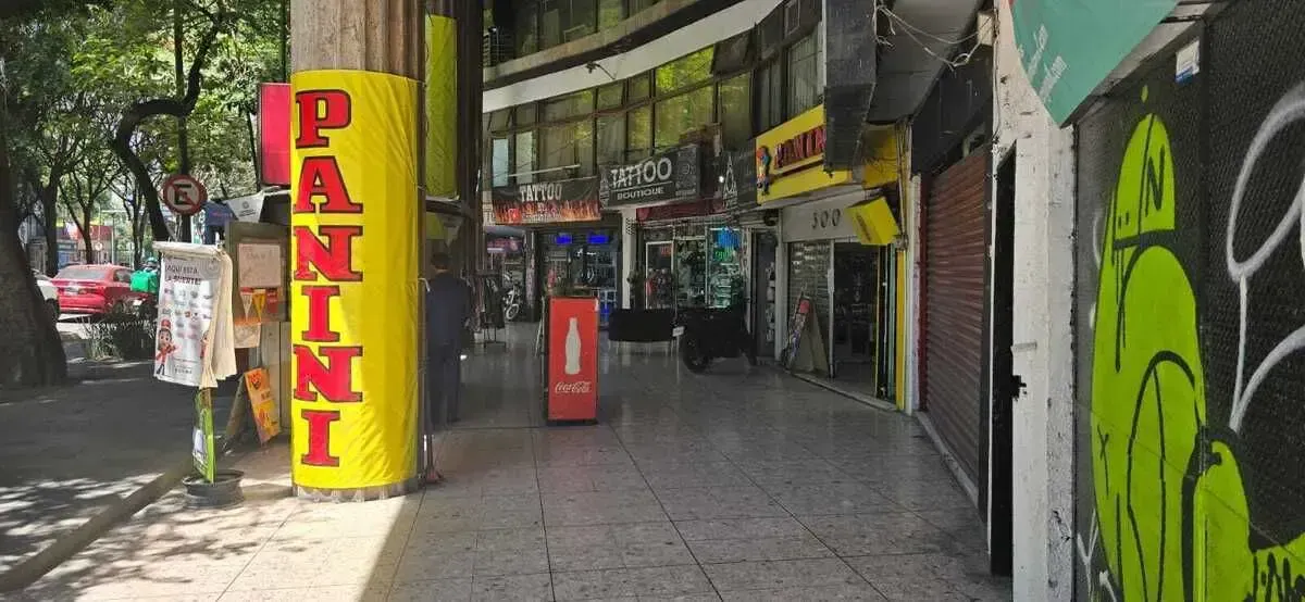 Local Comercial Spot2