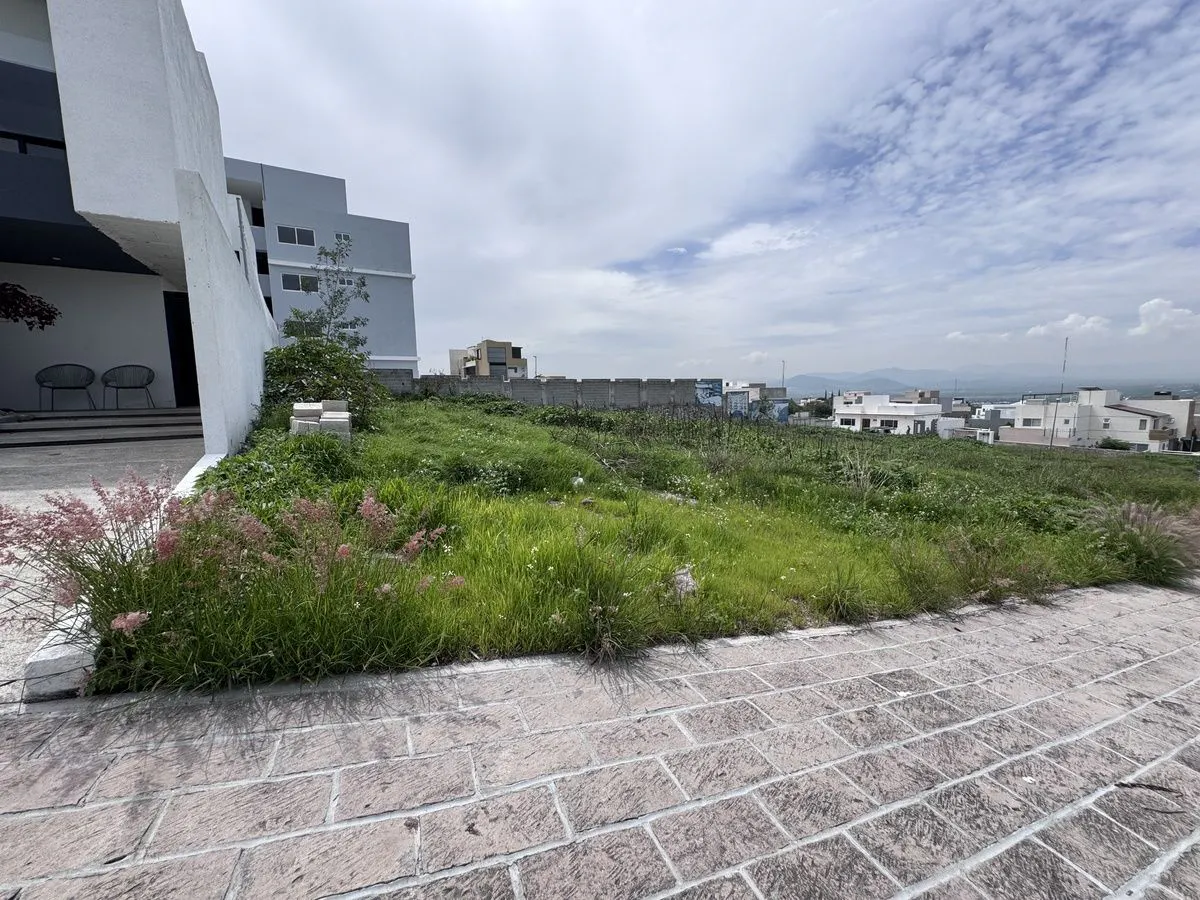 Terreno Spot2