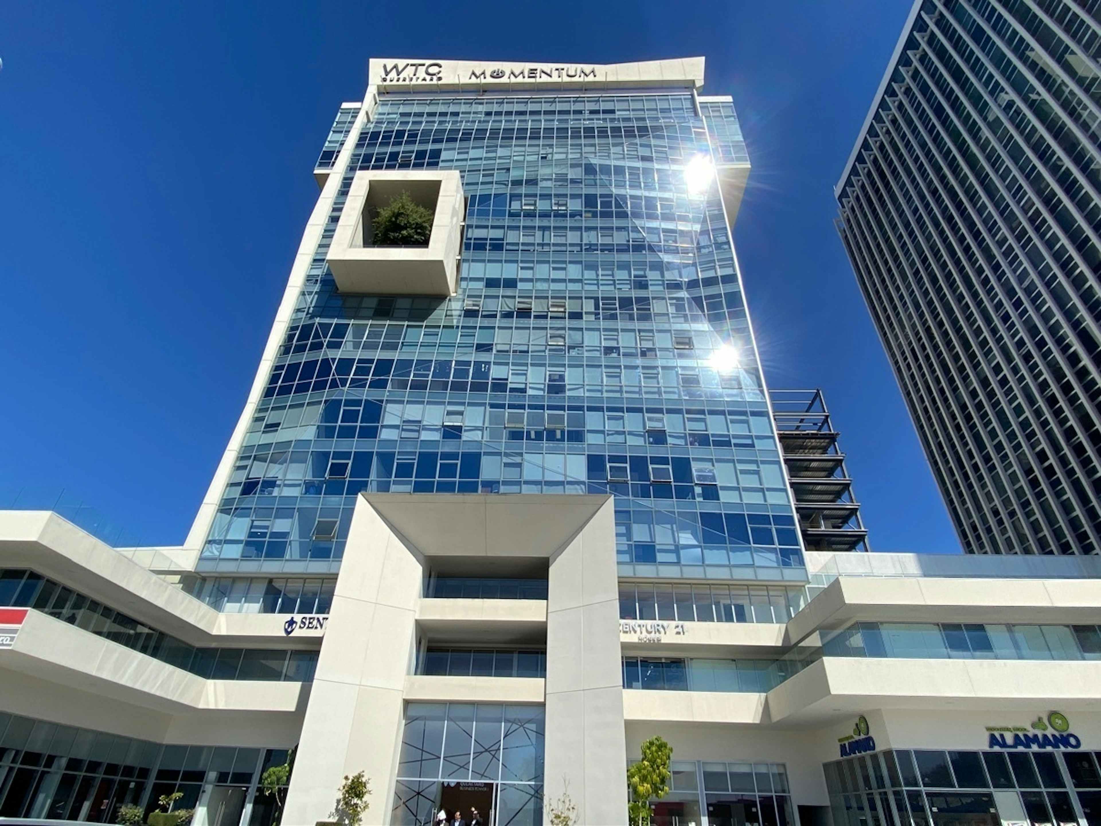 Paseo De La República 13020