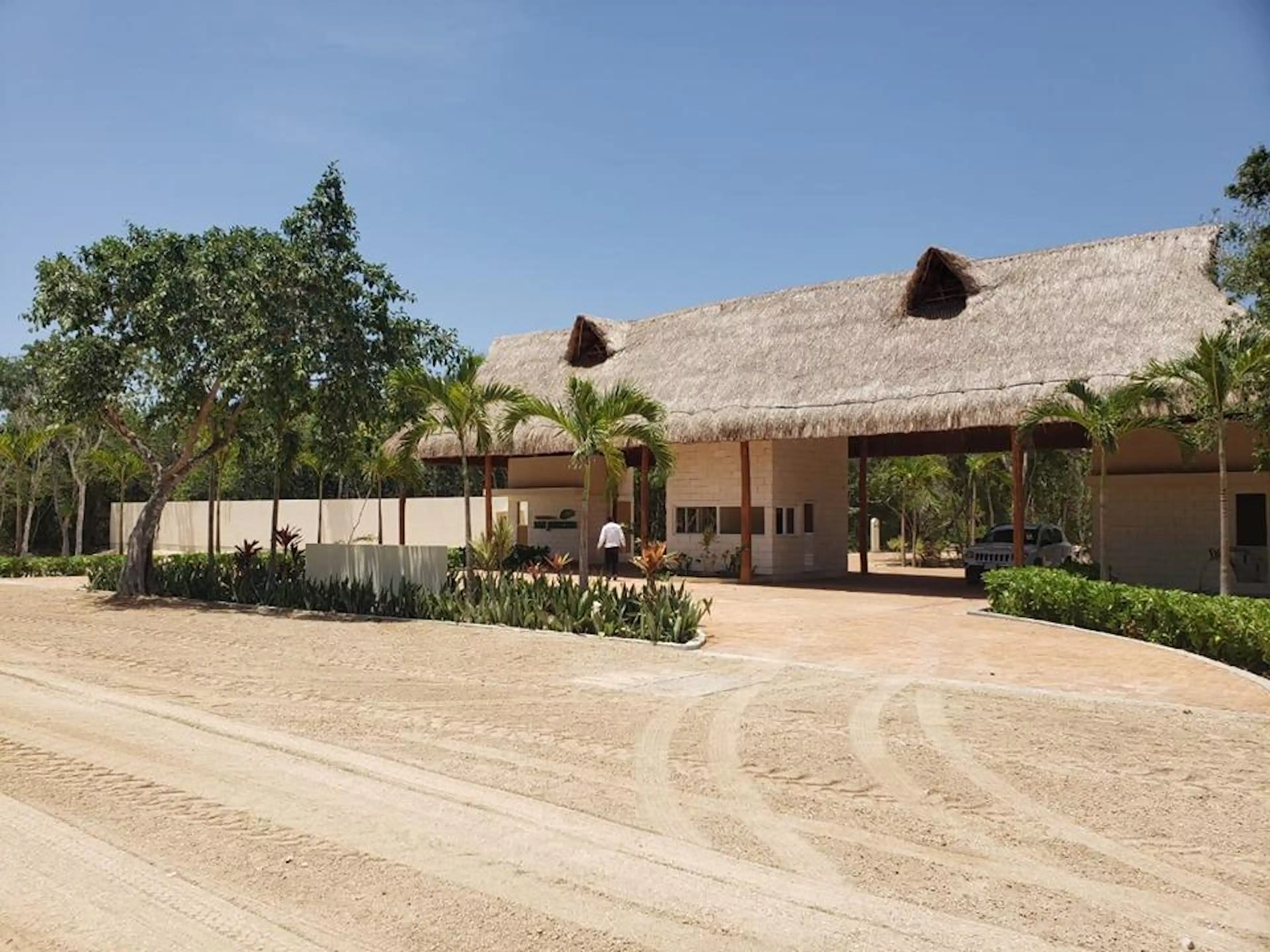 Lotes En Venta En Bonito Residencial En Xpu-ha Riviera Maya P2524