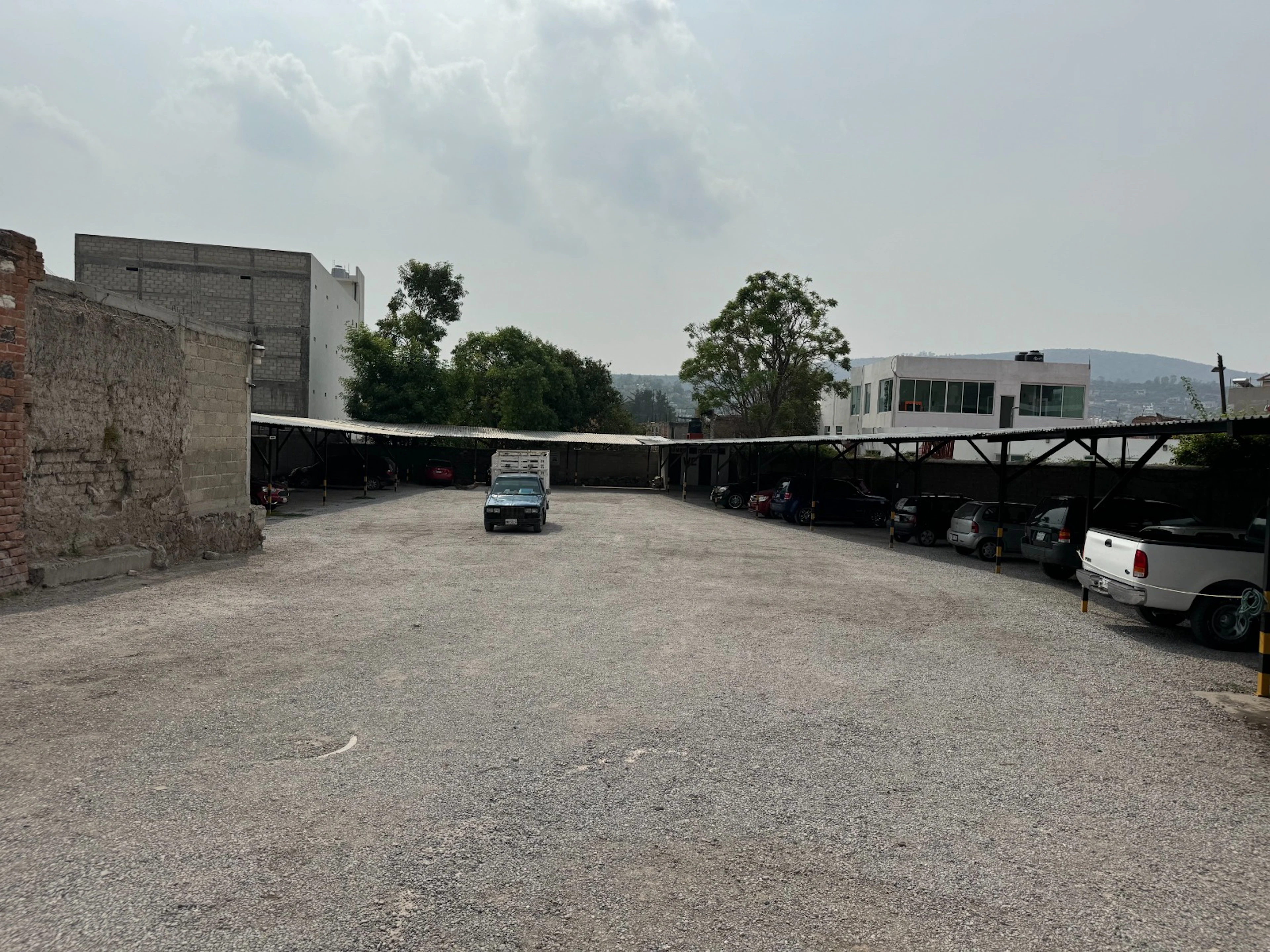 Local Comercial Spot2