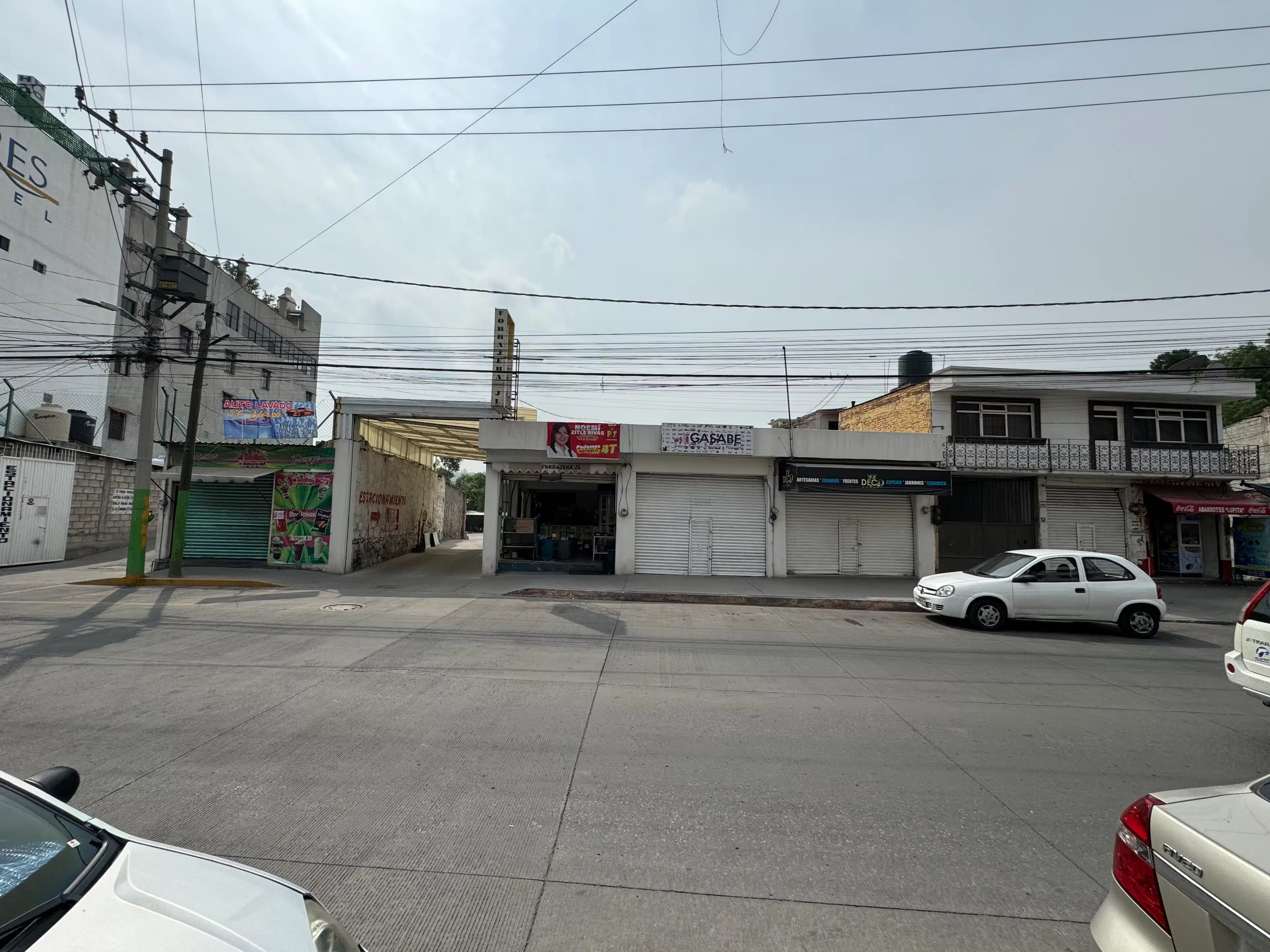 Avenida Melchor Ocampo 24