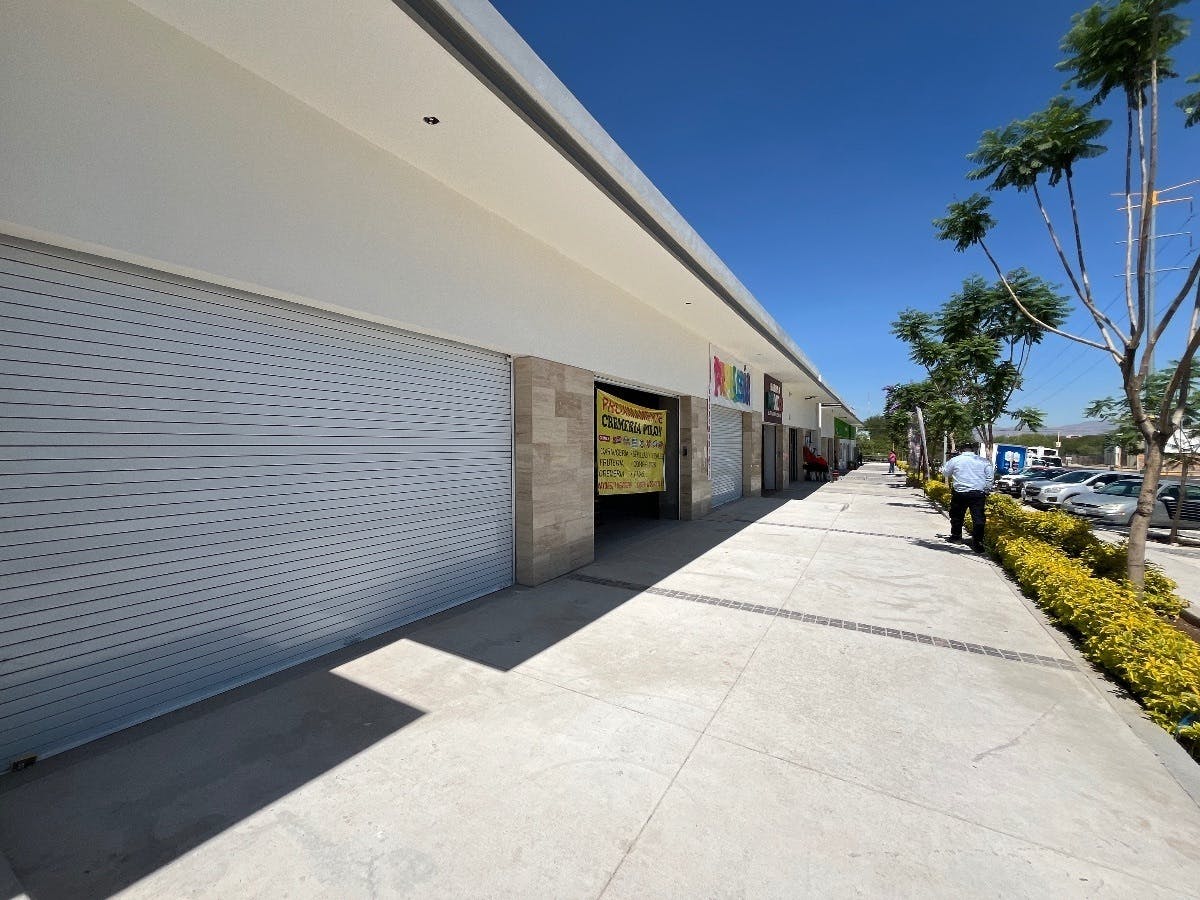 Local Comercial Spot2