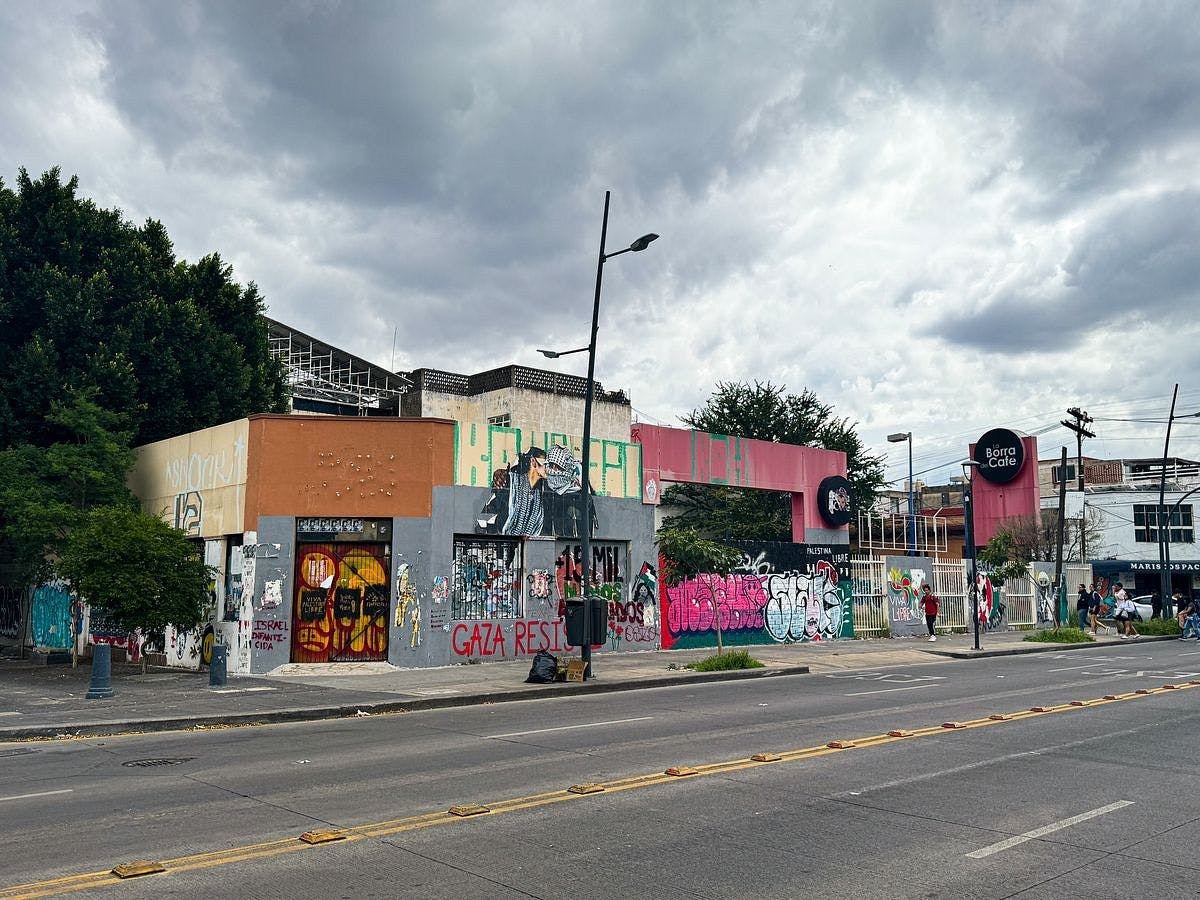 Local Comercial Spot2