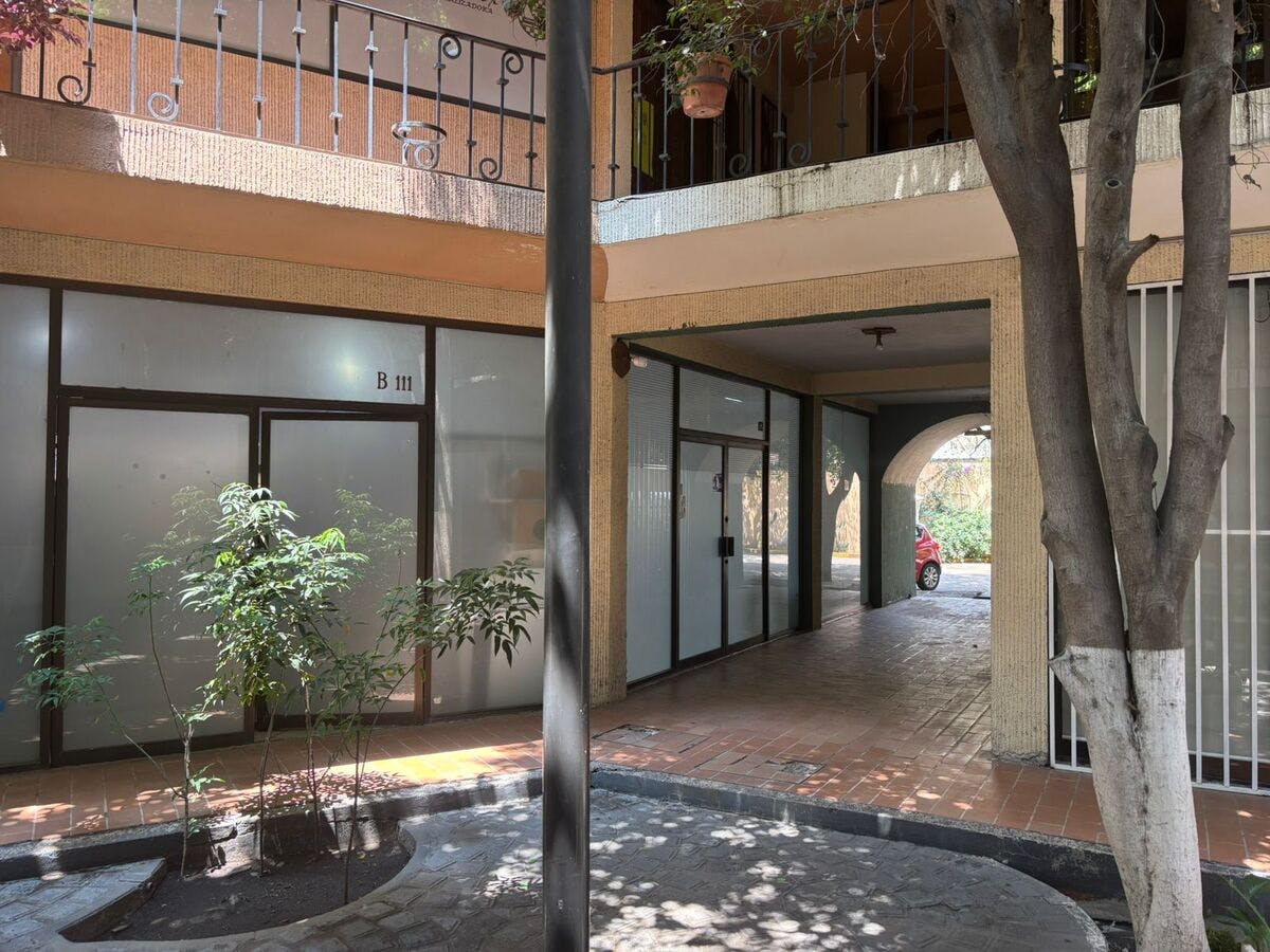 Local Comercial Spot2