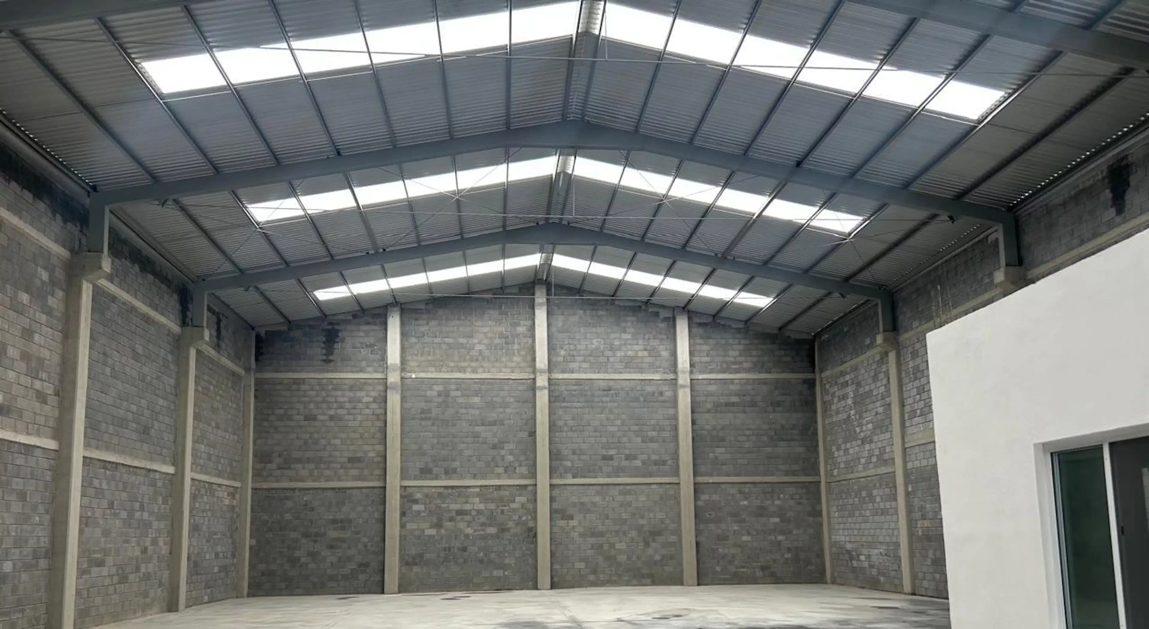 BODEGA INDUSTRIAL EN RENTA EN SANTA CATARINA N.L. S/N
