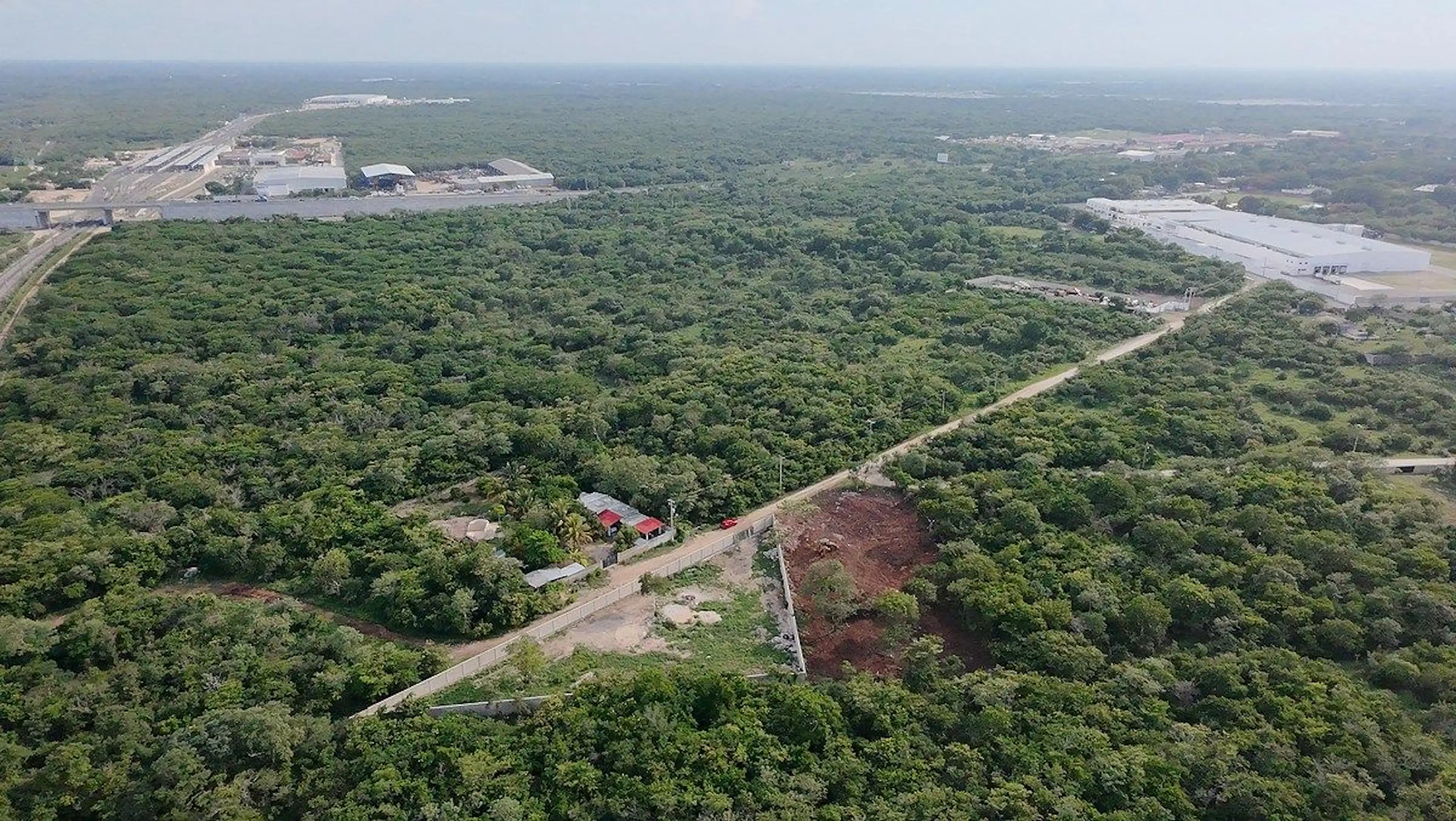 Terreno Con Acceso Directo Cerca De Periférico Y Tren Maya
