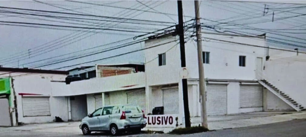 Local Comercial Spot2