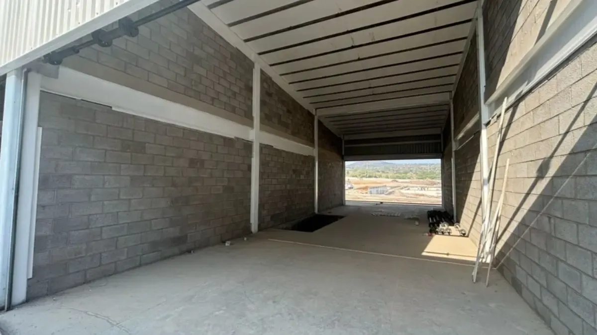 Industrial Spot2