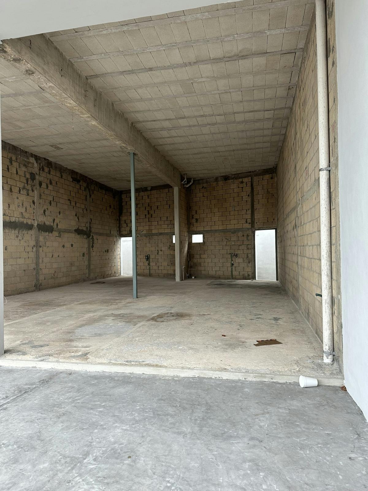 Local Comercial Spot2