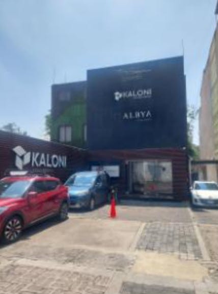 Local Comercial Spot2