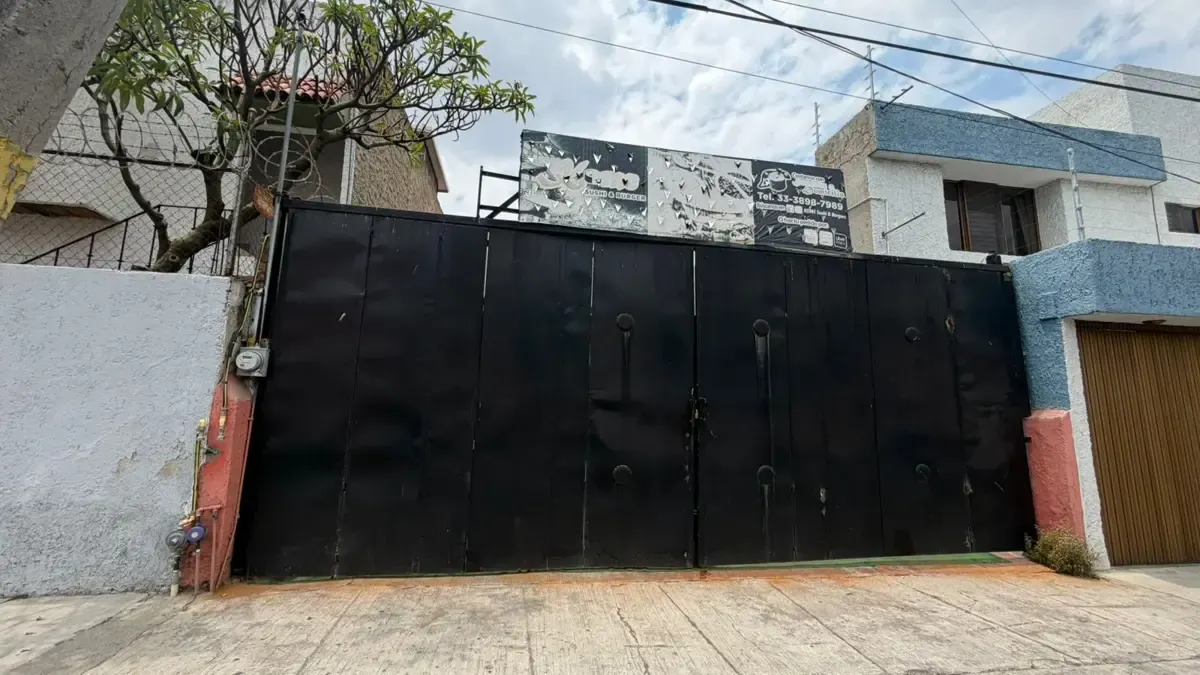 Local Comercial Spot2
