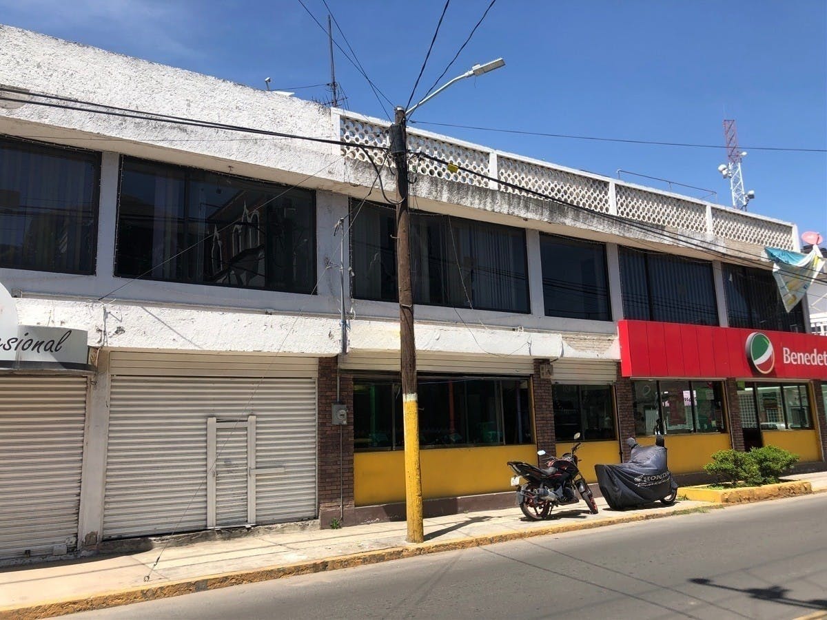 Local Comercial Spot2