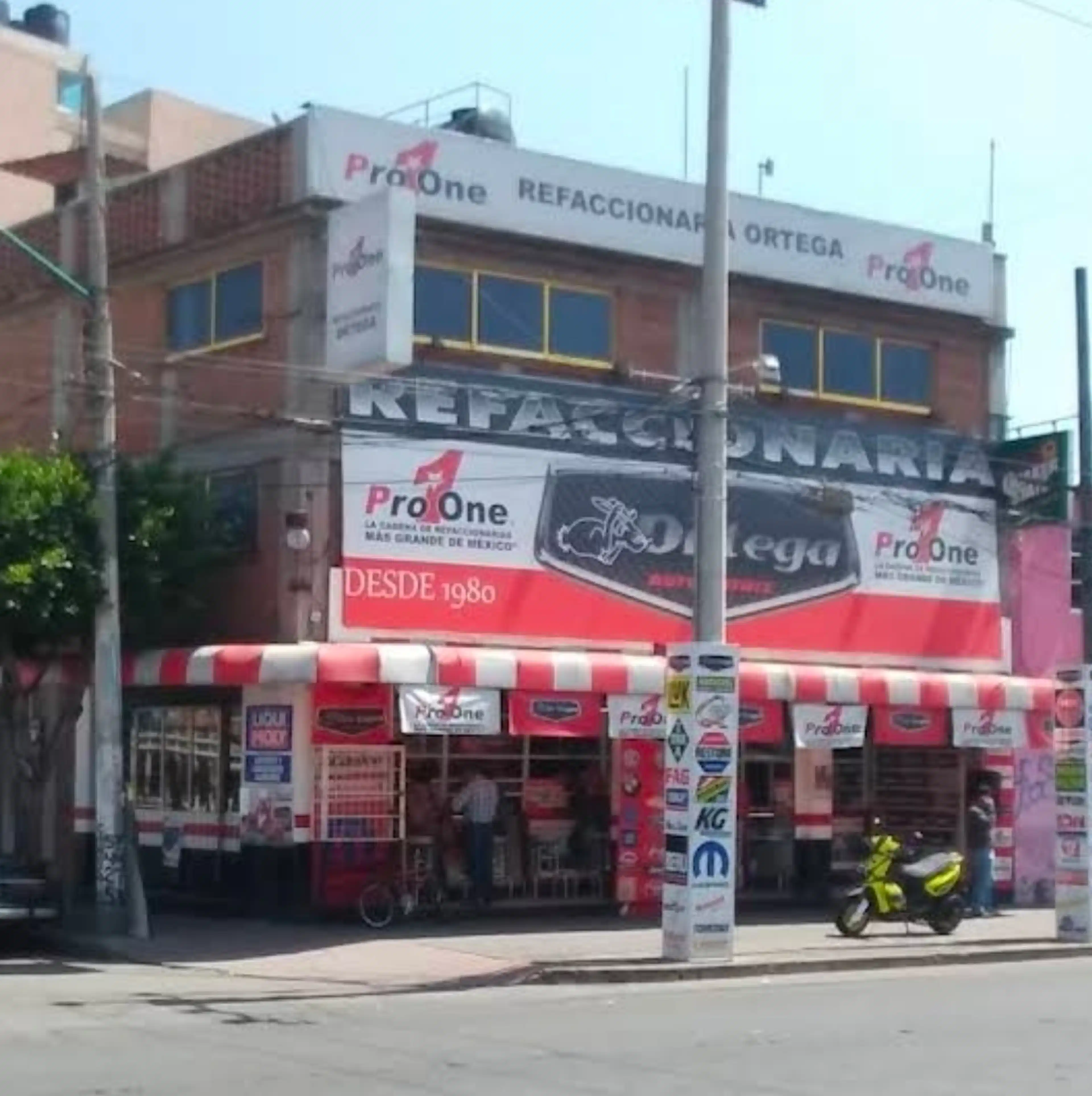 Oriente 239 182