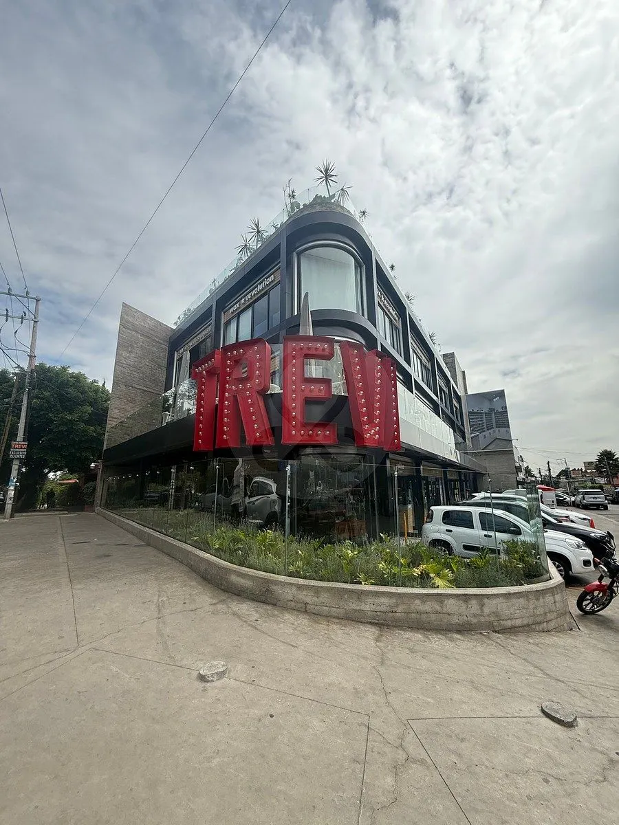 Local Comercial Spot2
