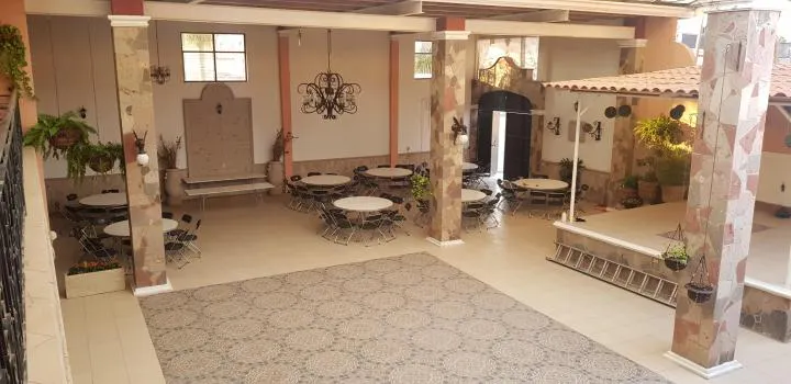 Local Comercial Spot2