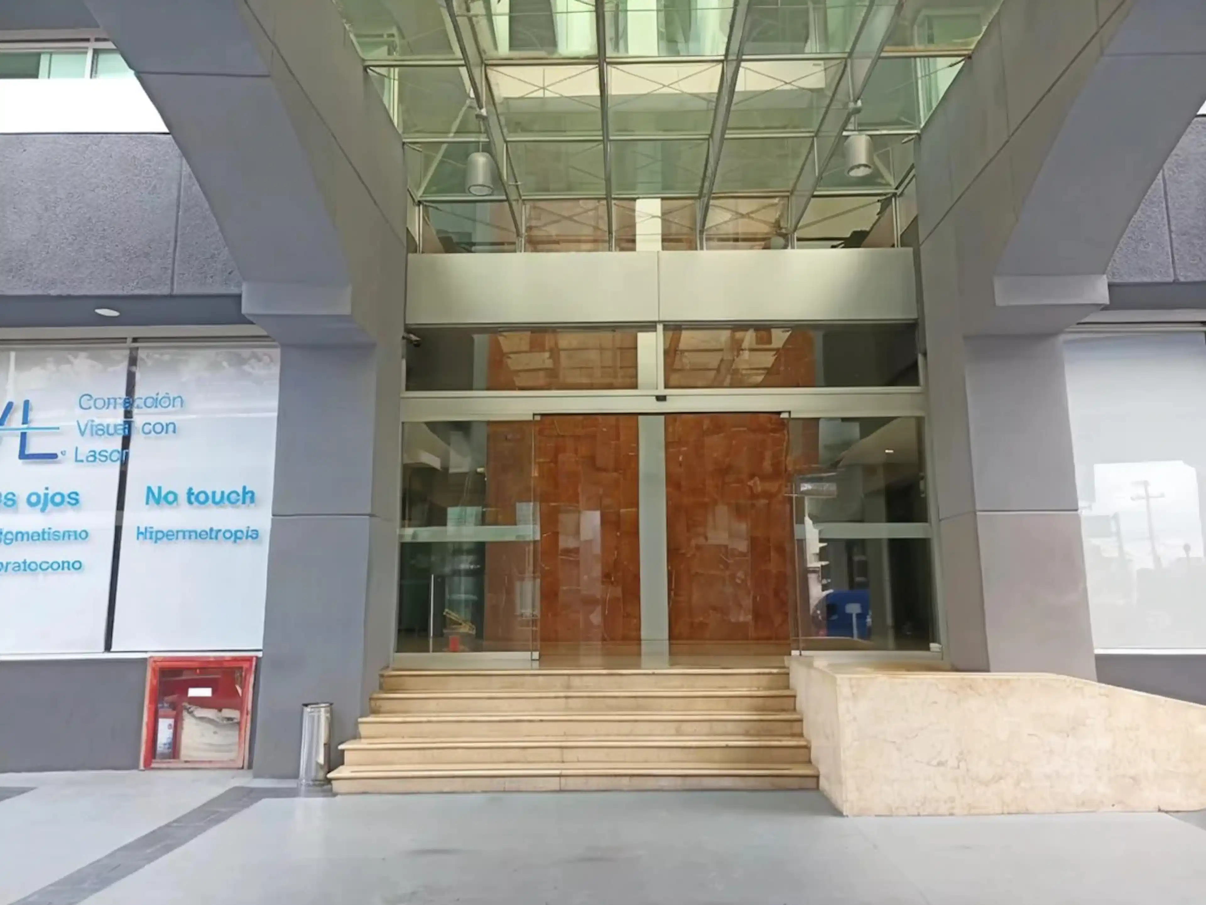OFICINAS EN RENTA EN EDIFICIO VALCOB