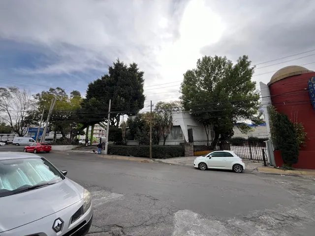 Local Comercial Spot2