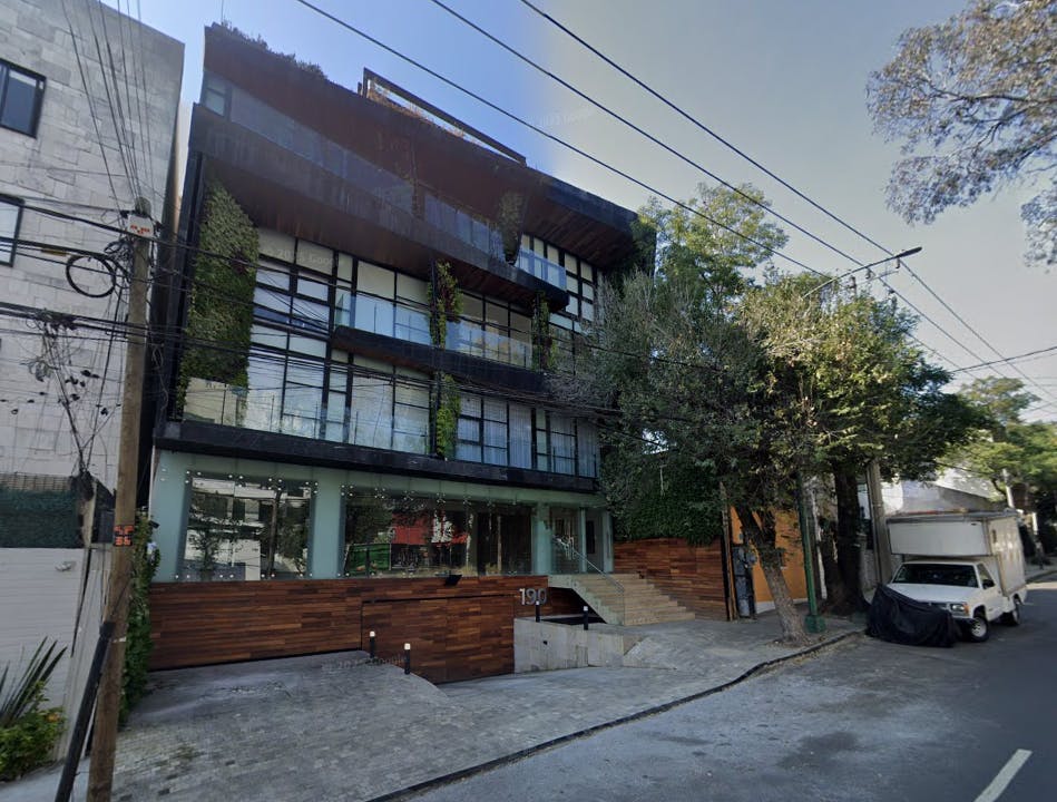 Local Comercial Spot2