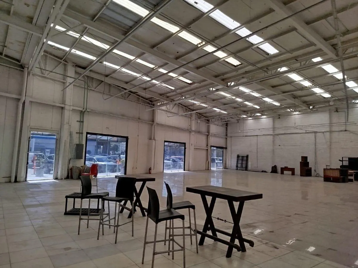 Local Comercial Spot2