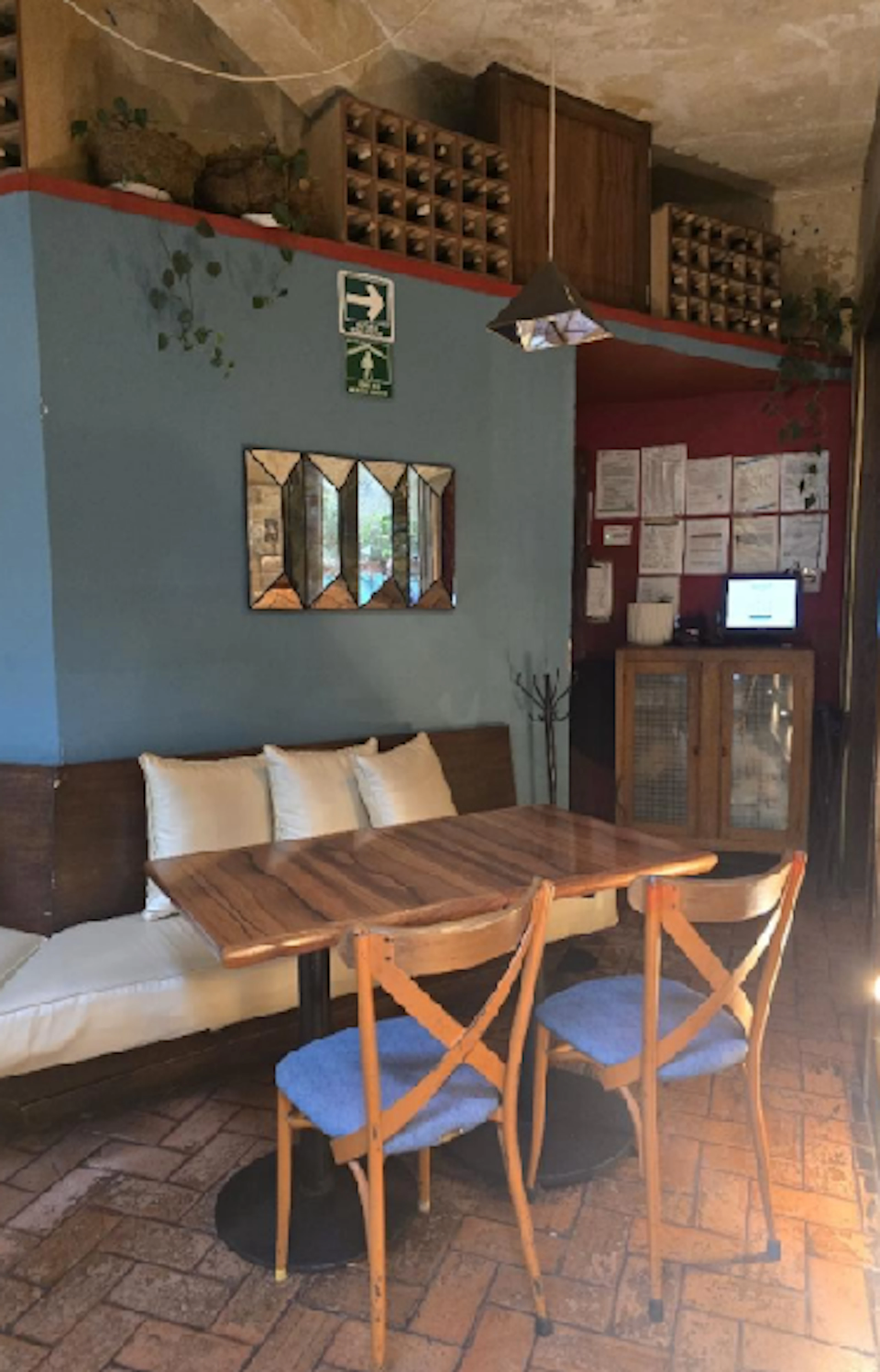 Local Comercial Spot2