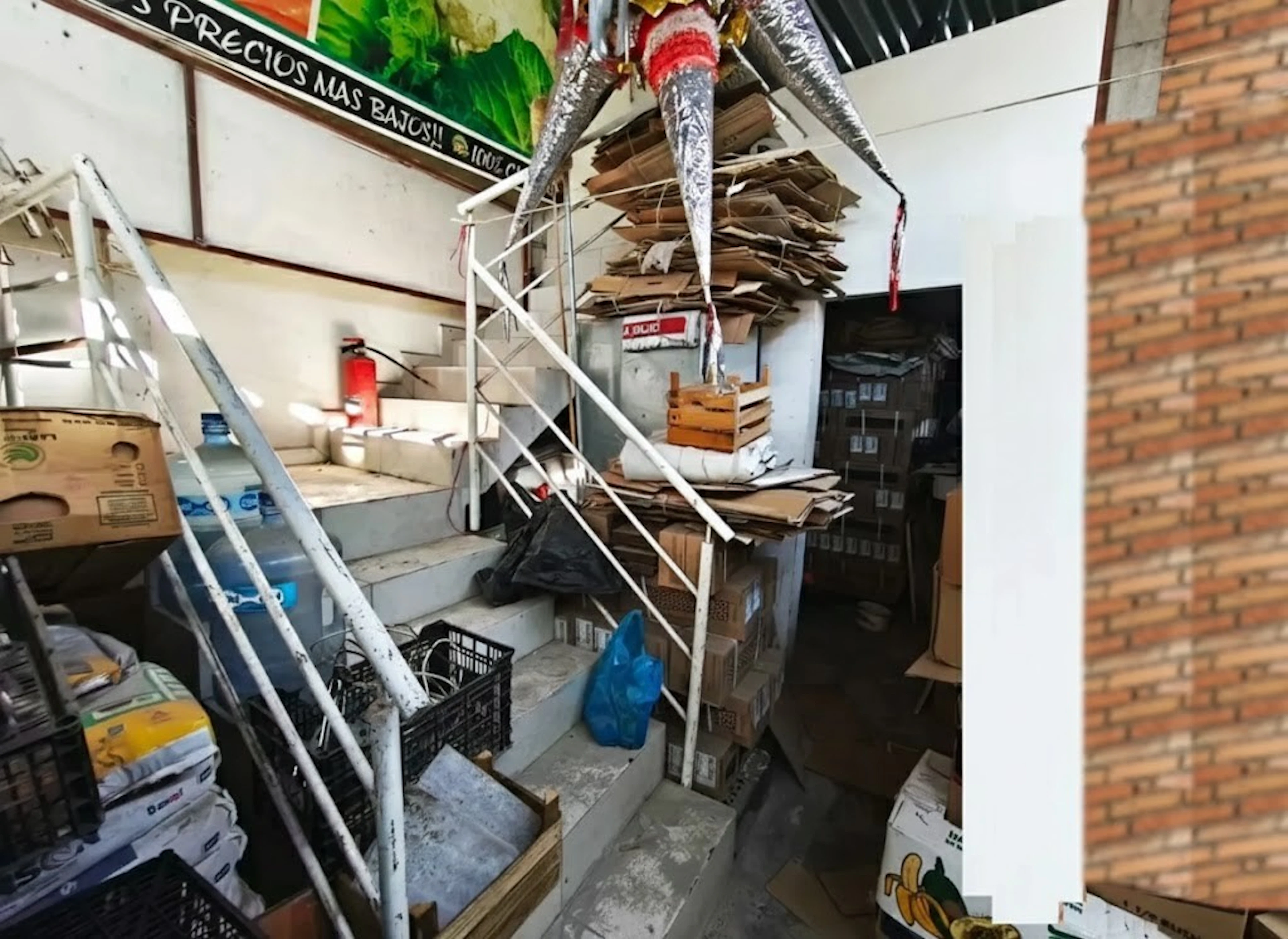 Local Comercial Spot2