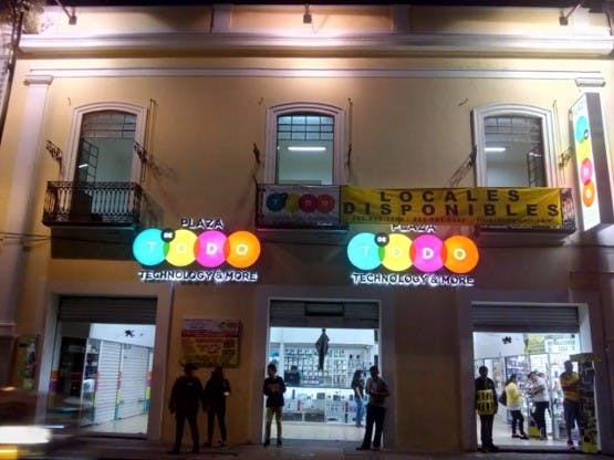 Local Comercial Spot2