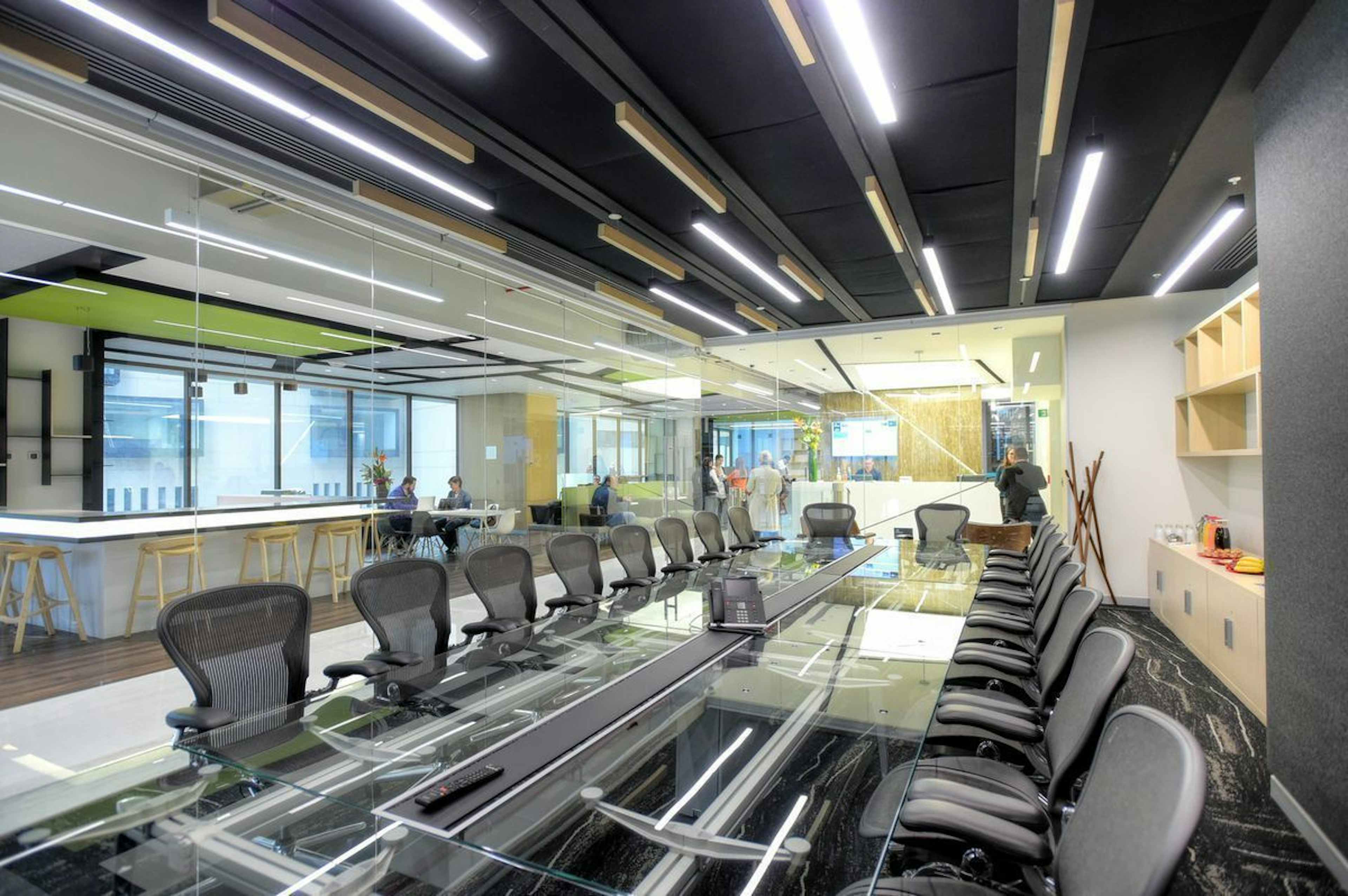 Av. Ejercito Nacional 769