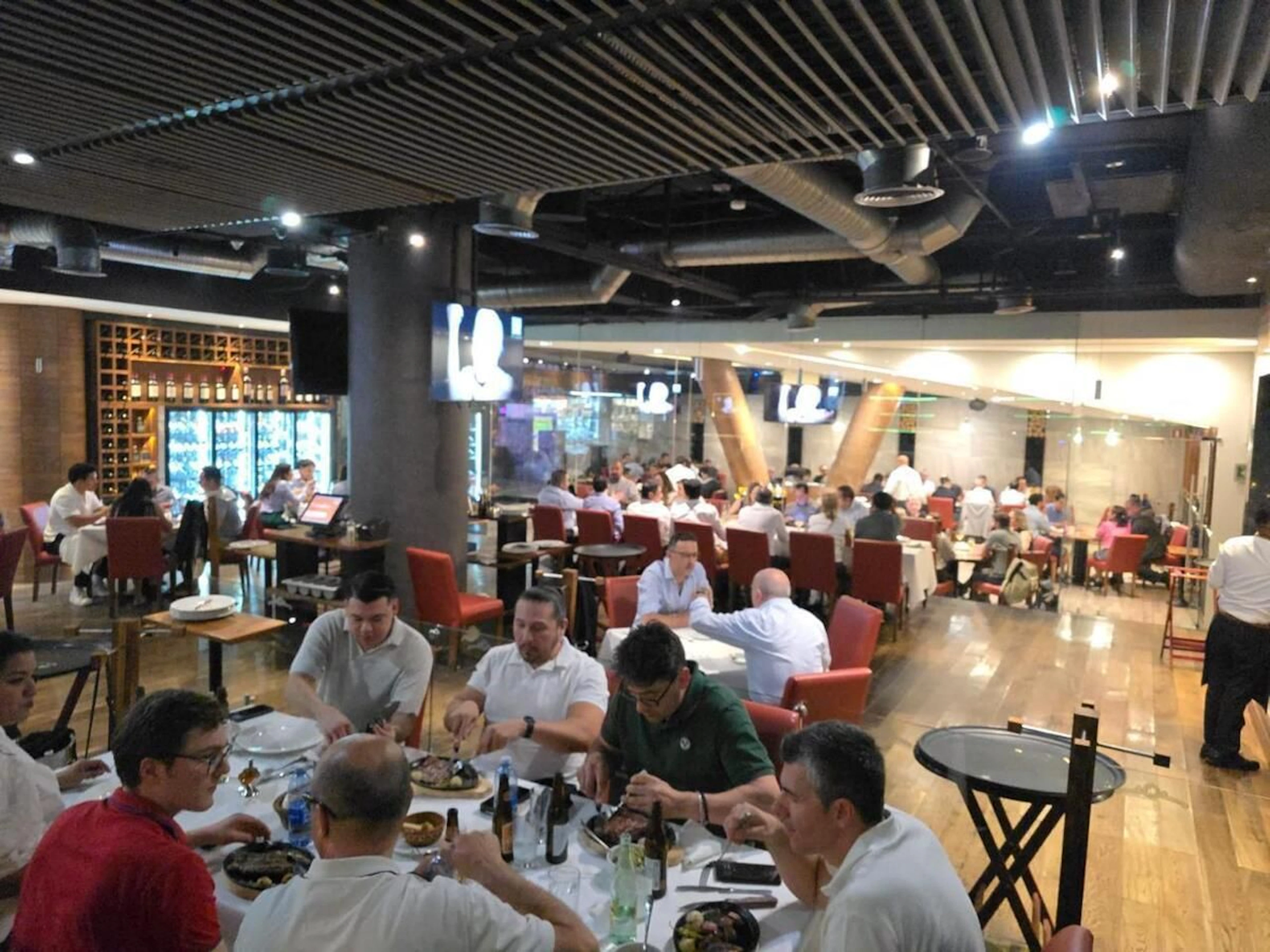 Local Comercial Spot2