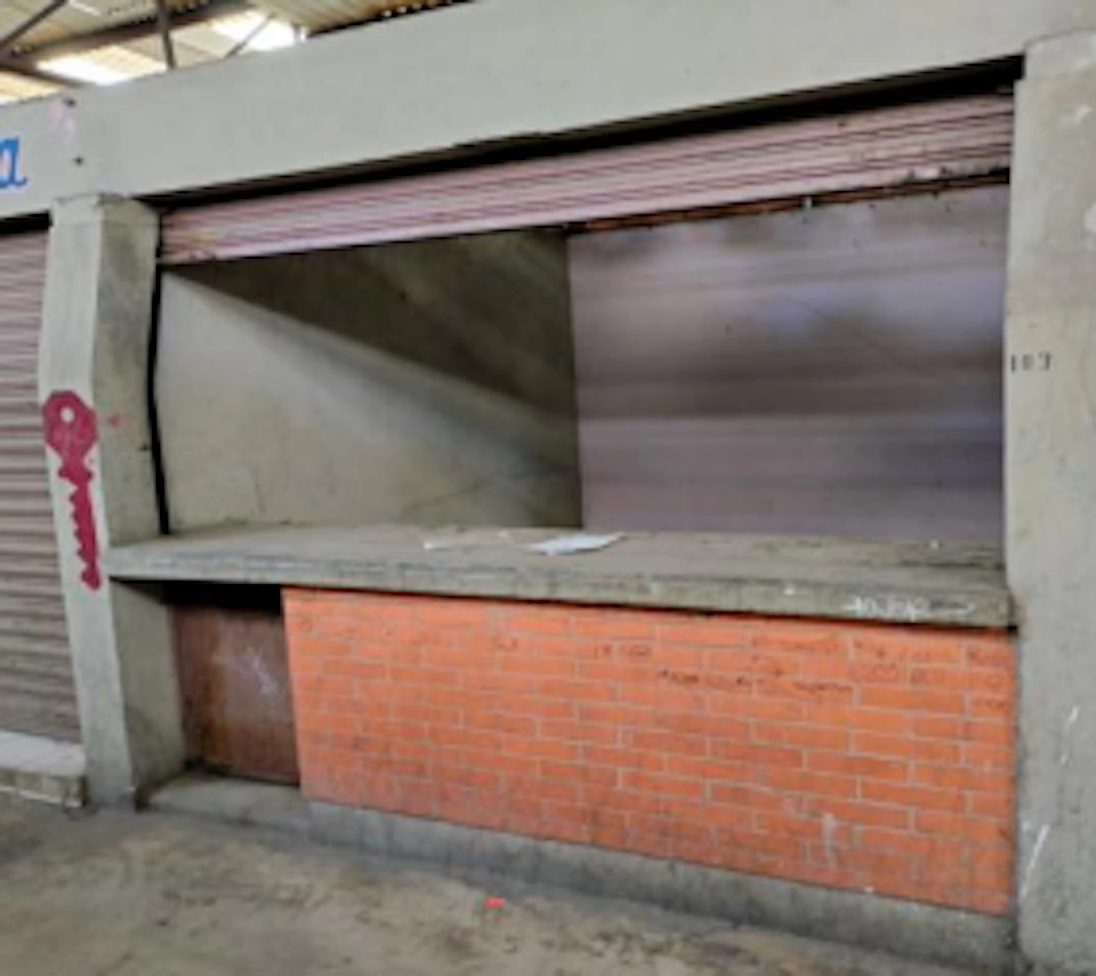 Local Comercial Spot2