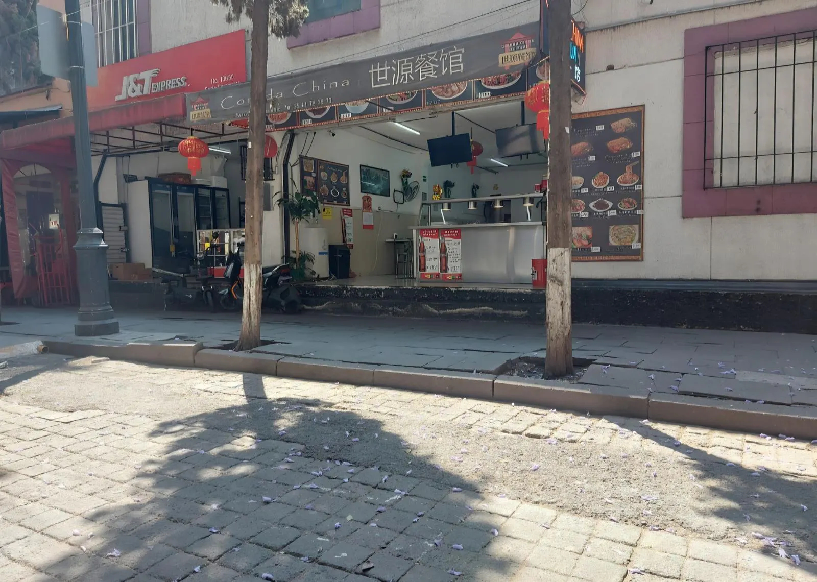 Local Comercial Spot2
