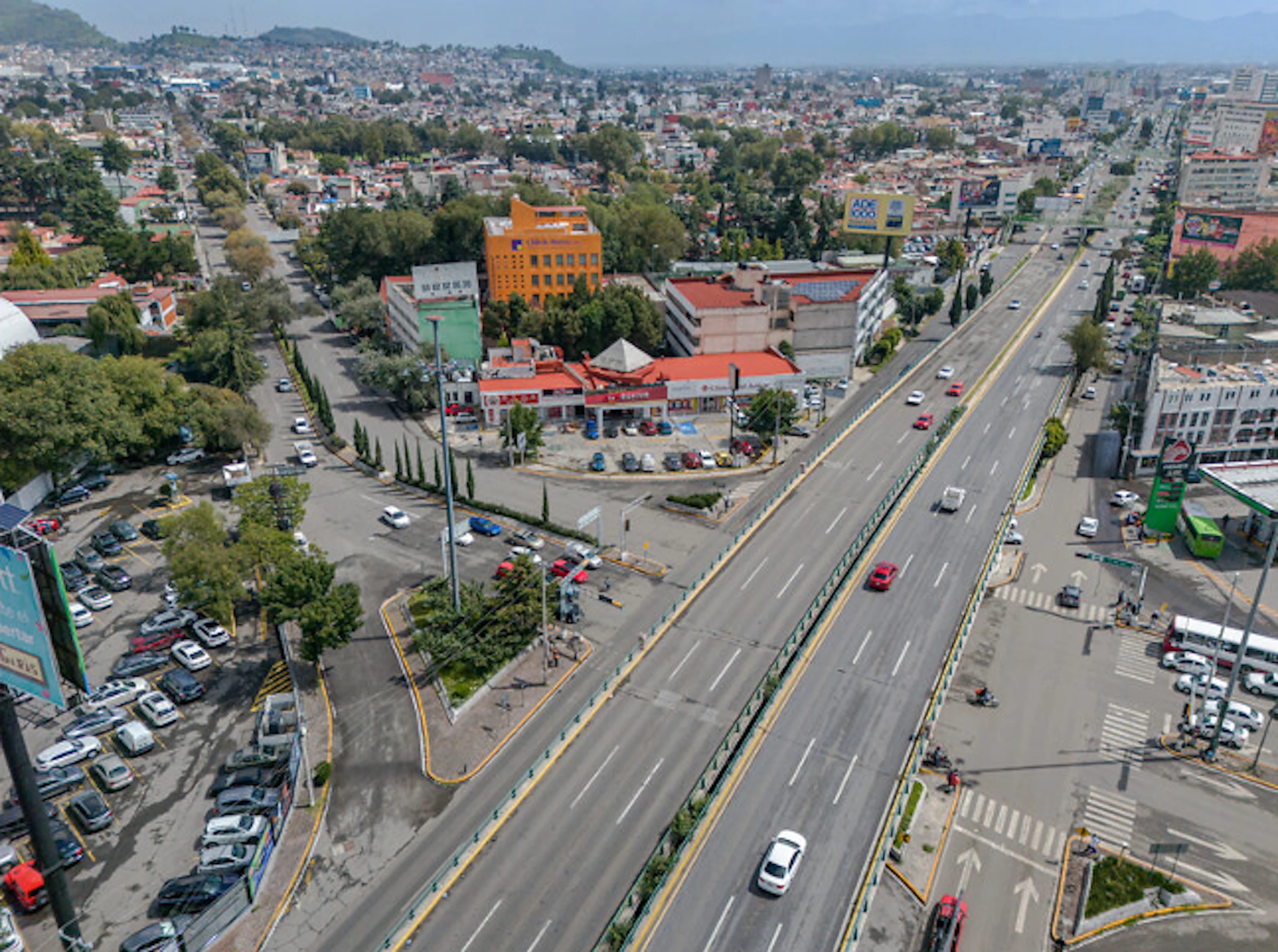 Local Comercial Spot2