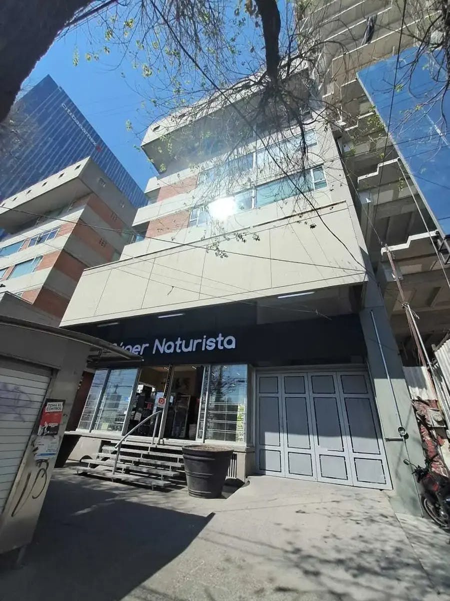 Local Comercial Spot2