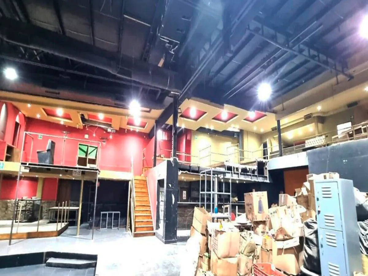 Local Comercial Spot2