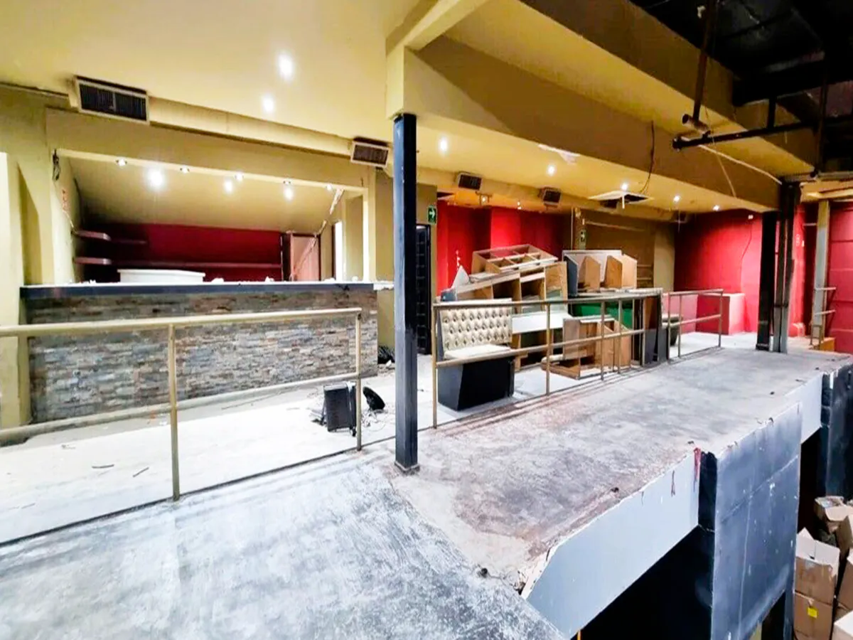 Local Comercial Spot2