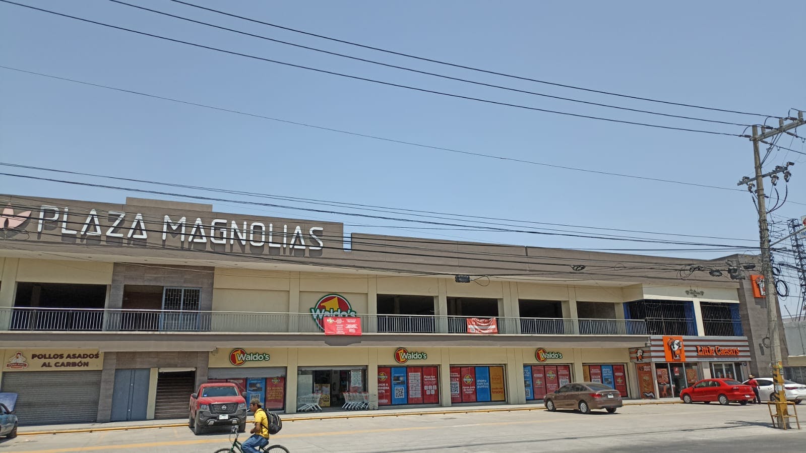 Local Comercial Spot2