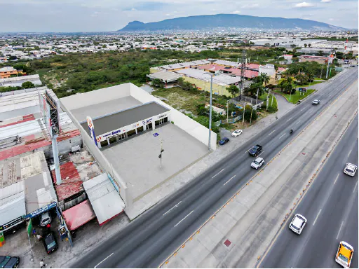 Local Comercial Spot2