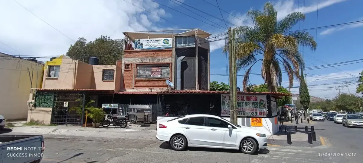 Local Comercial Spot2